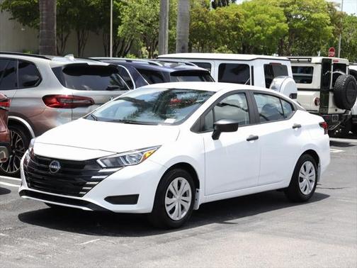 2024 Nissan Versa 1.6 S