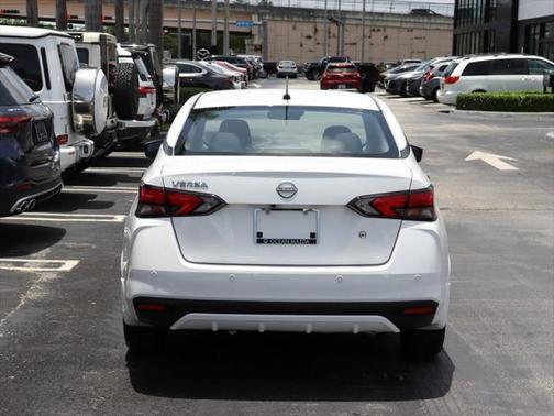 2024 Nissan Versa 1.6 S