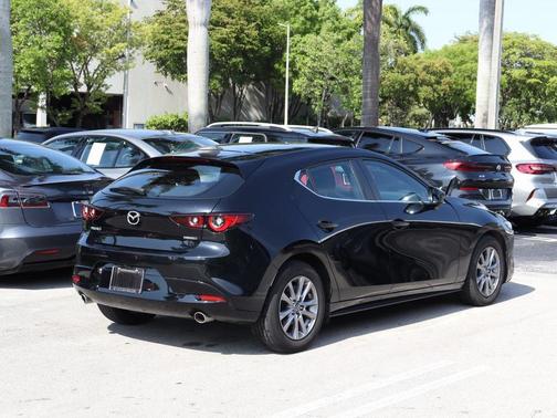 2022 Mazda Mazda3 FWD