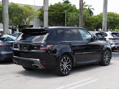 2021 Land Rover Range Rover Sport HSE Silver Edition
