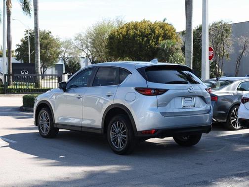 2018 Mazda CX-5 Sport