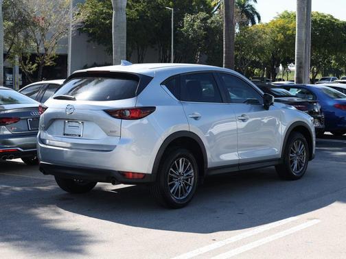 2018 Mazda CX-5 Sport