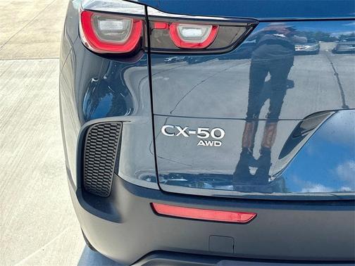 2026 Mazda CX-50 2.5 S Select Package