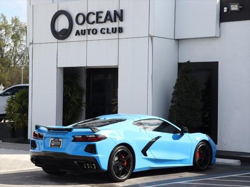 2022 Chevrolet Corvette Stingray w/2LT