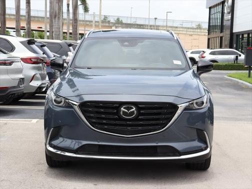 2023 Mazda CX-9 Carbon Edition