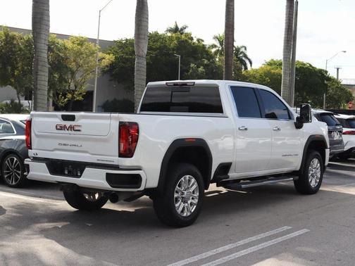 2022 GMC Sierra 2500 Denali