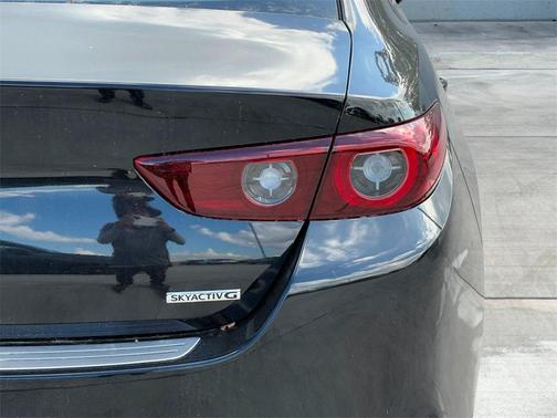 2025 Mazda Mazda3 FWD w/Preferred Package