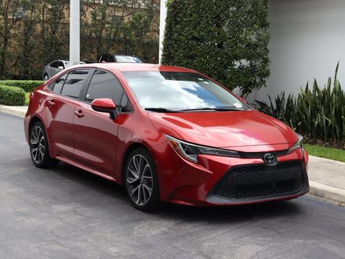 2020 Toyota Corolla LE