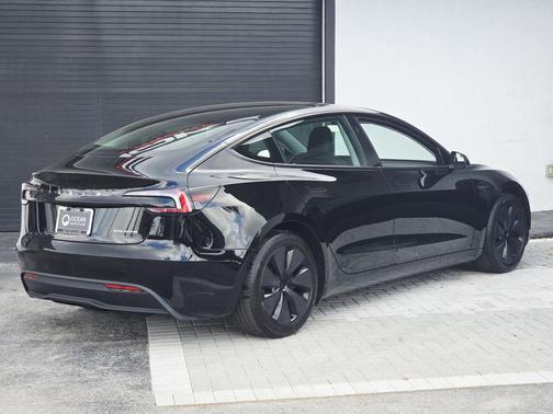 2024 Tesla Model 3 Long Range