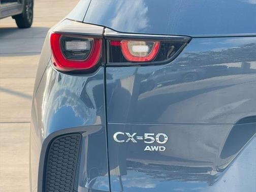 2025 Mazda CX-50 Hybrid Premium Package