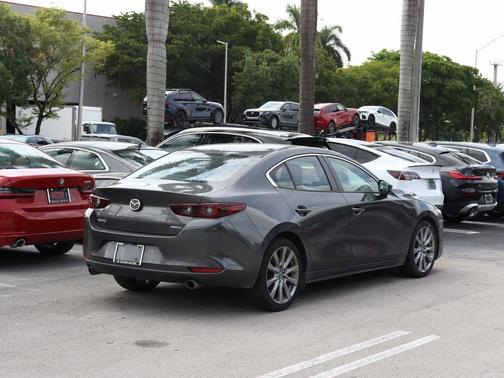 2023 Mazda Mazda3 2.5 S Select