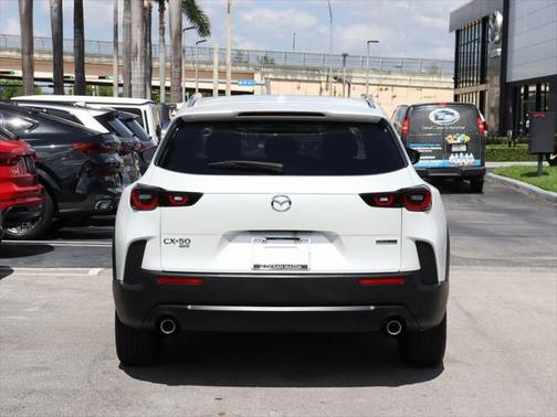 2024 Mazda CX-50 2.5 S Premium