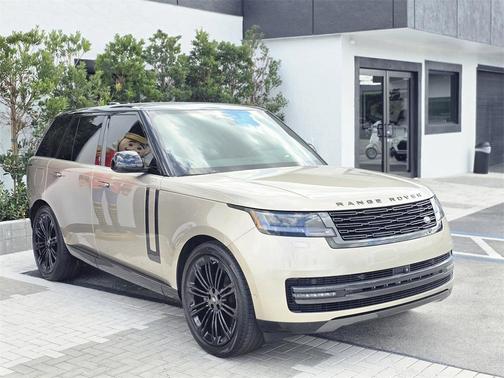 2024 Land Rover Range Rover P400 SE