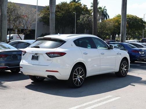2022 Maserati Levante GT