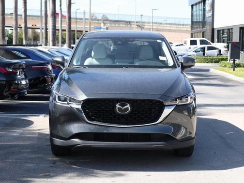 2023 Mazda CX-5 2.5 S Preferred Package