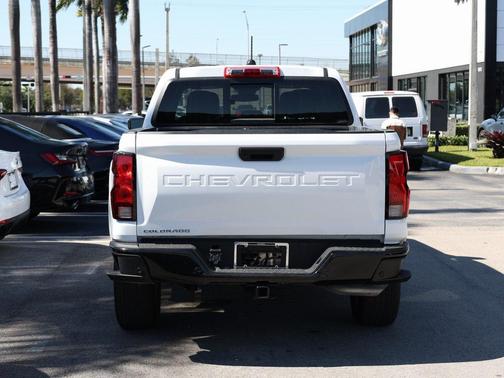 2025 Chevrolet Colorado WT