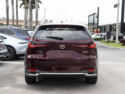 2025 Mazda CX-90 PHEV Premium Plus