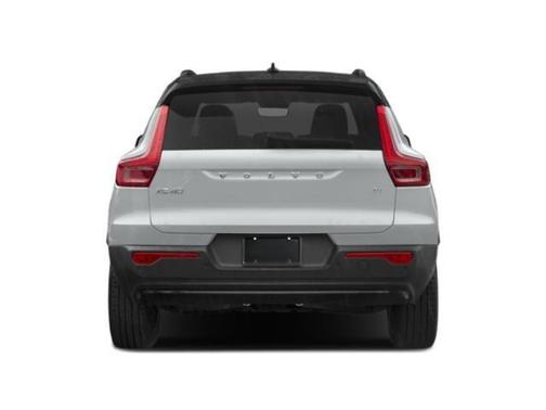 2021 Volvo XC40 T4 R-Design
