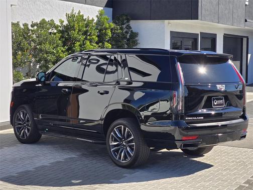 2024 Cadillac Escalade Sport