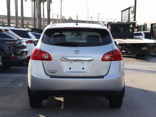 2015 Nissan Rogue Select S