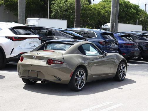 2023 Mazda MX-5 Miata RF Grand Touring