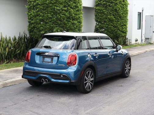 2022 MINI Hardtop Cooper S