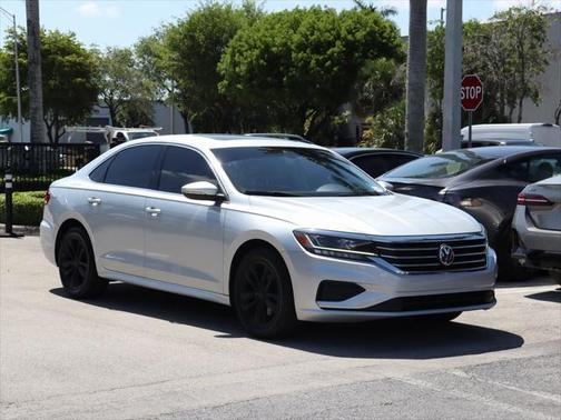 2020 Volkswagen Passat 2.0T SE