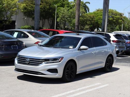2020 Volkswagen Passat 2.0T SE