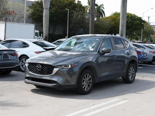 2023 Mazda CX-5 2.5 S Preferred Package