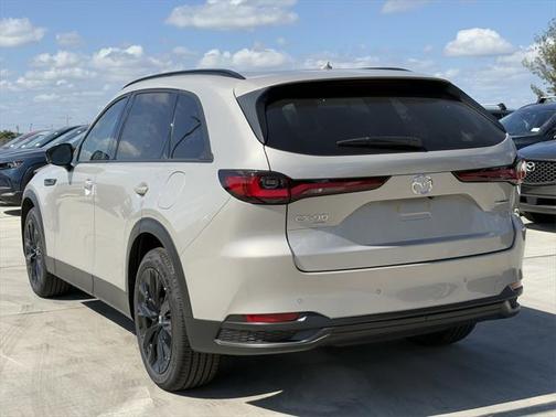 2025 Mazda CX-90 PHEV Premium Sport