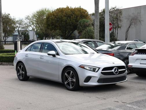 2021 Mercedes-Benz A-Class A 220