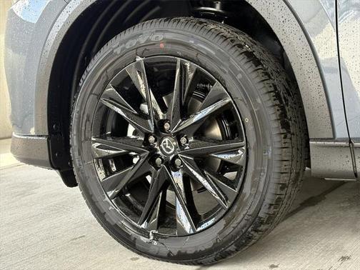 2025 Mazda CX-5 Carbon Edition