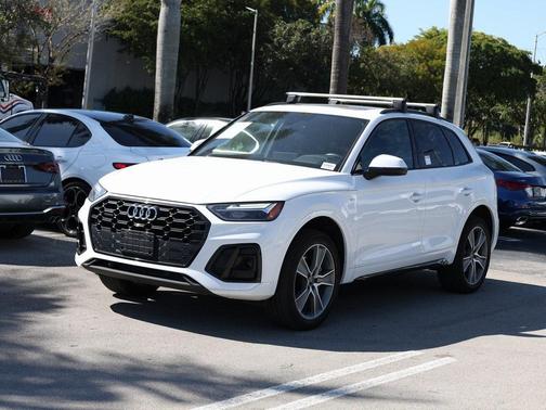 2025 Audi Q5 45 S line Premium