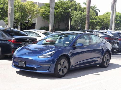 2022 Tesla Model 3 Long Range