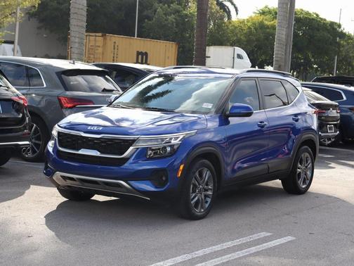 2023 Kia Seltos S