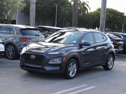 2021 Hyundai KONA SE