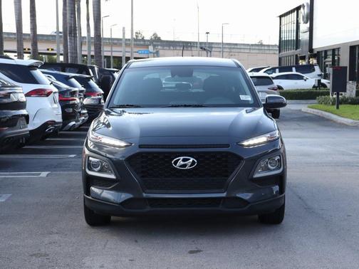 2021 Hyundai KONA SE