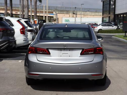 2017 Acura TLX FWD