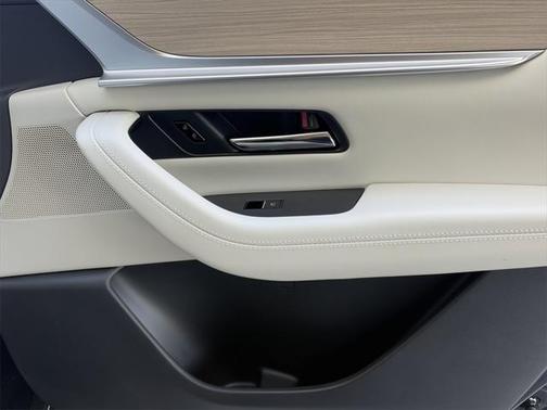 2025 Mazda CX-90 PHEV Base