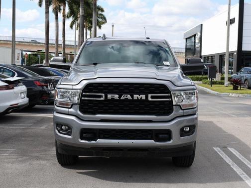 2022 RAM 2500 Big Horn Crew Cab 4x4 6'4' Box