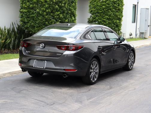 2021 Mazda Mazda3 Premium