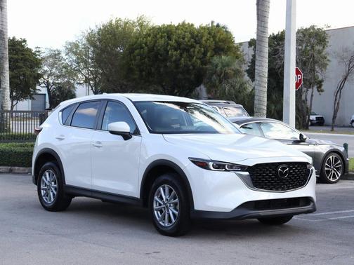 2023 Mazda CX-5 2.5 S Preferred Package