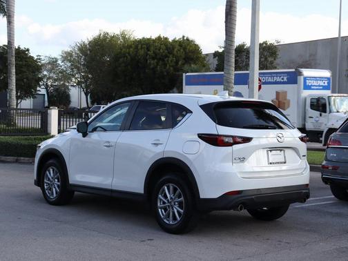 2023 Mazda CX-5 2.5 S Preferred Package