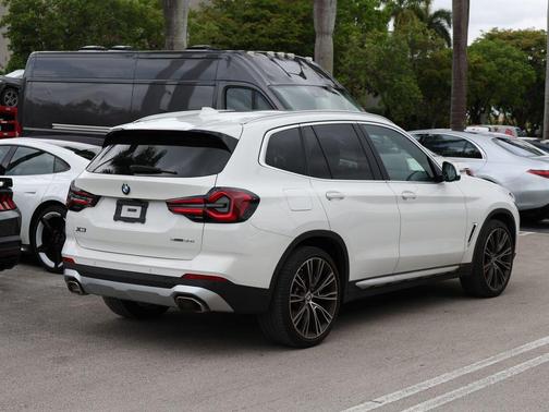 Alpine White 2024 BMW X3 sDrive30i