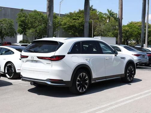 Rhodium White Premium 2024 Mazda CX-90 PHEV Premium Plus