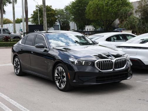 Black 2026 BMW 530 530i