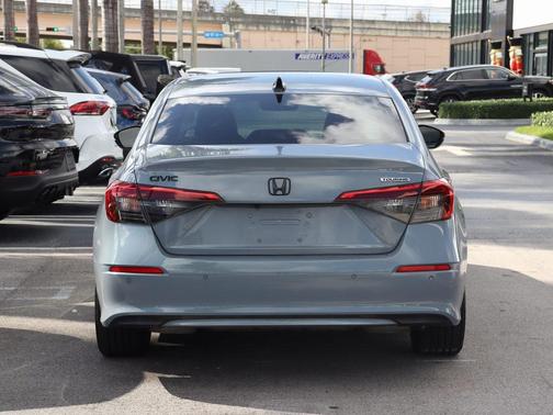 2022 Honda Civic Touring