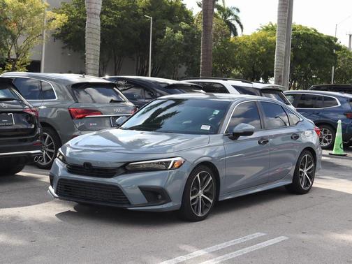 2022 Honda Civic Touring