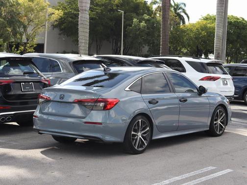 2022 Honda Civic Touring