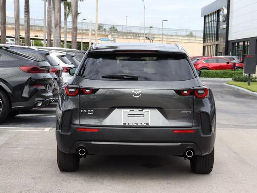 2025 Mazda CX-50 2.5 S Preferred Package